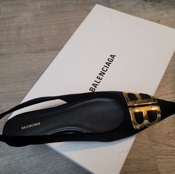 Balenciaga sandals - Picture 1 of 5
